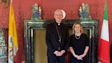 La Nación / Embajadora en Italia visita de cortesía al nuncio apostólico Petar Rajic
