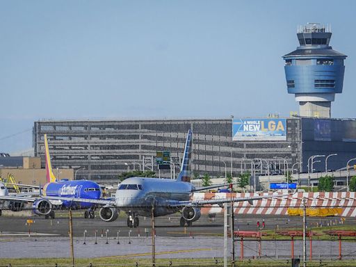 Flight delayed? Air traffic control woes go beyond what FAA bill will fix.