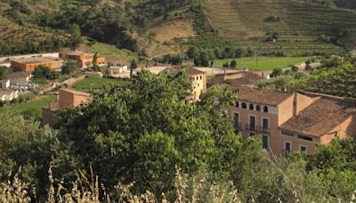 Así es Porrera, el pueblo empedrado que enamora al 'National Geographic'