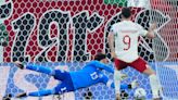 Guillermo Ochoa saves the day (again) for Mexico, stopping Robert Lewandowski in World Cup draw