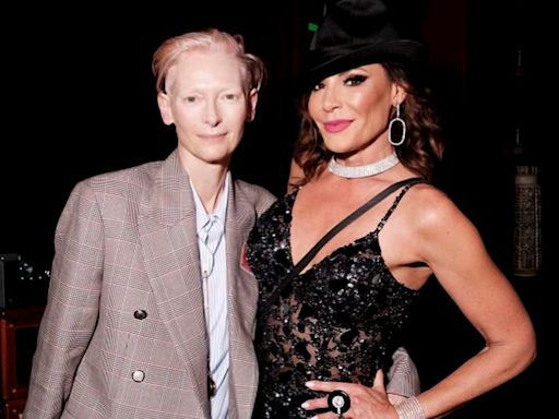 Tilda Swinton Attends Luann de Lesseps' Cabaret Performance: 'You Never Know Who's Going to Pop' In