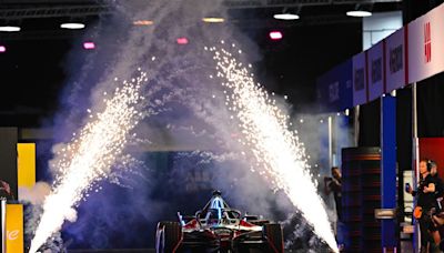 London E-Prix: Wehrlein denies Jaguar duo for Formula E title in thriller