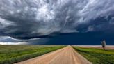 'Highly likely' tornadoes touched down in Manitoba: Environment and Climate Change Canada