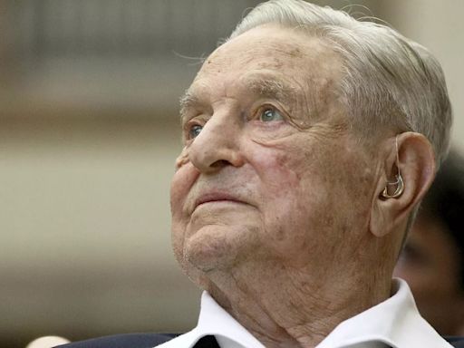 George Soros cumple 94 años: El hombre que ganó apostando al sistema que criticaba