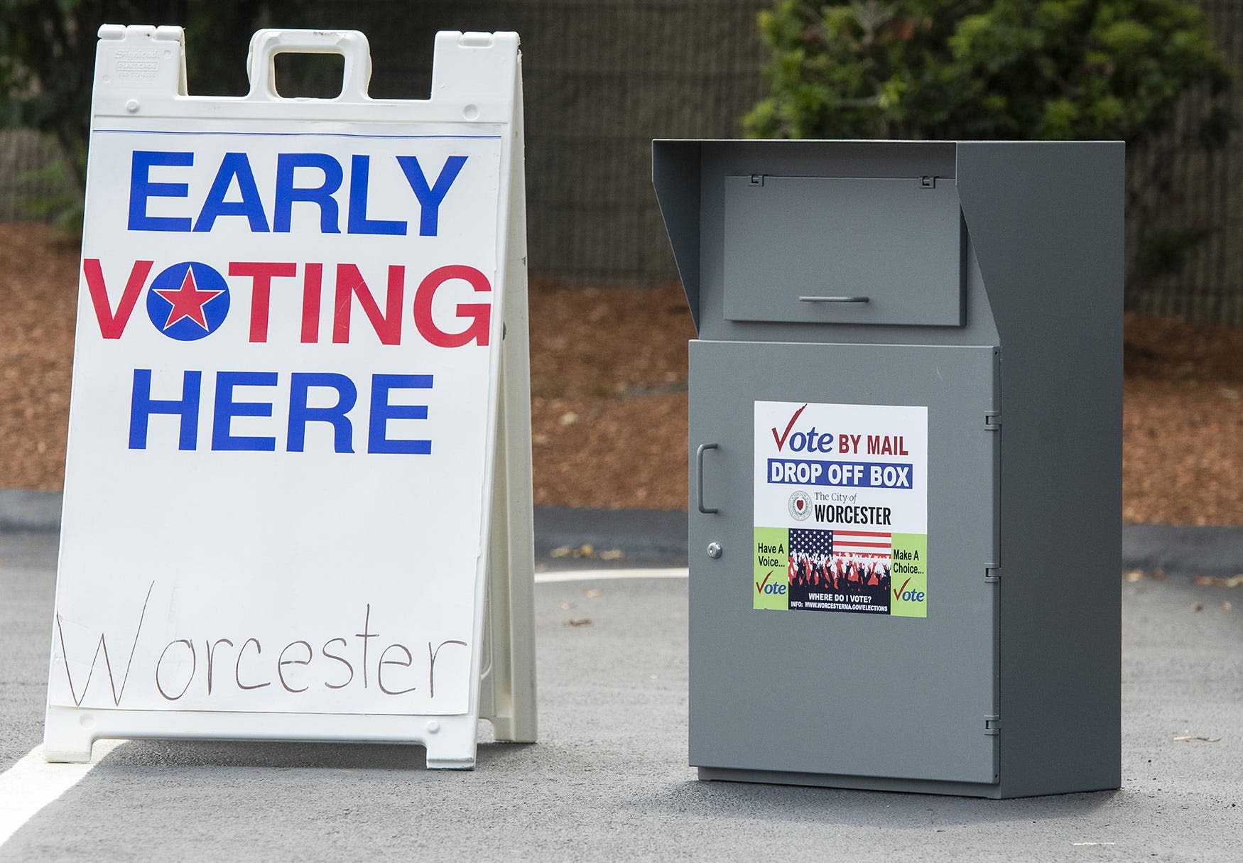 Watch your mailbox: Applications to register for state primary mail-in ballots on the way