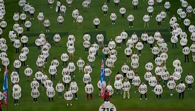 Chipper Jones, Ron Washington, Brian Snitker offer thoughts on Hank Aaron