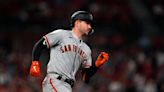 Yastrzemski y Bailey pegan jonrones; Gigantes apabullan a Cardenales