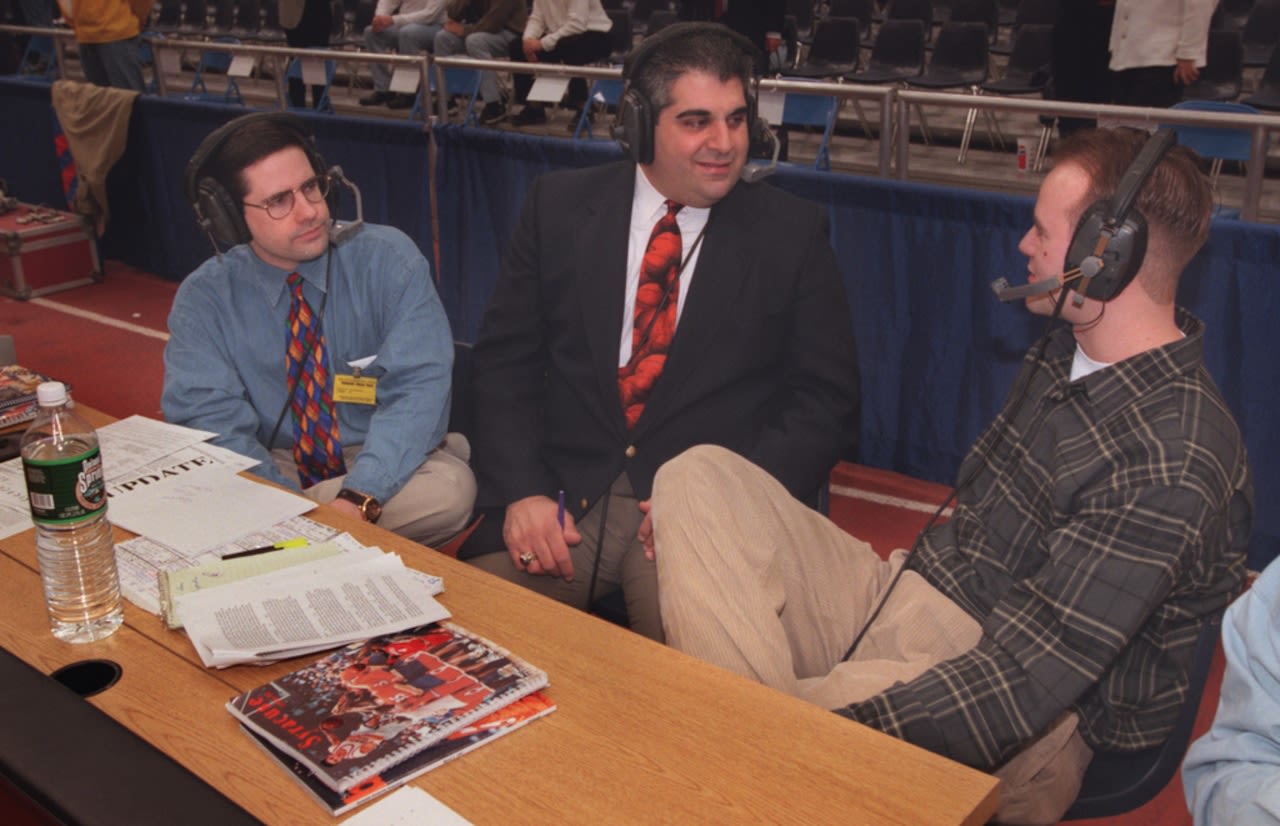 Former voice of SU sports and Chiefs baseball has died