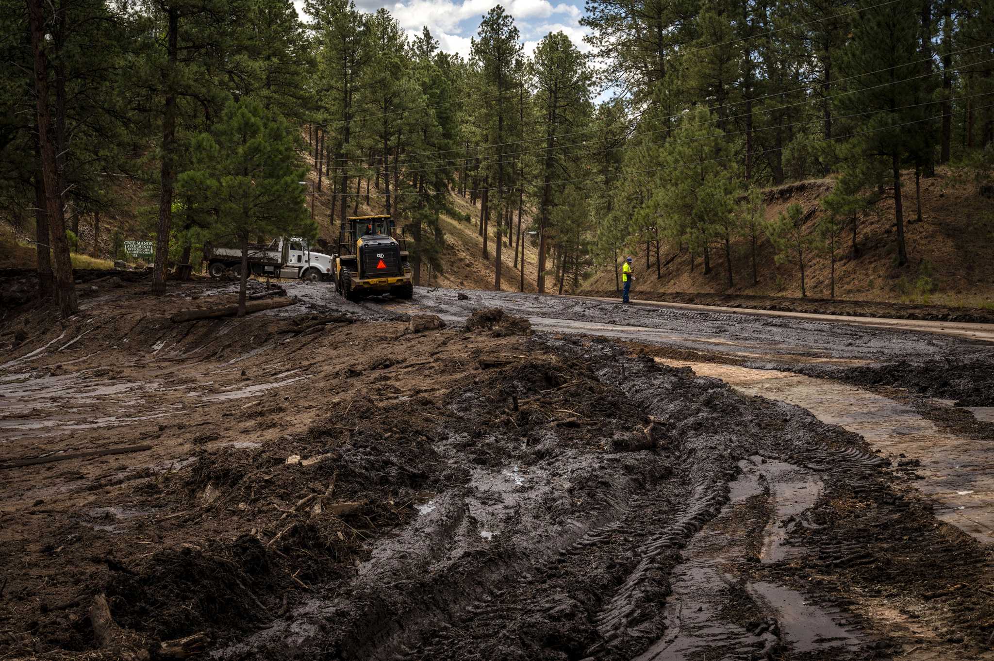 No human remains are found as search crews comb rubble from New Mexico wildfires