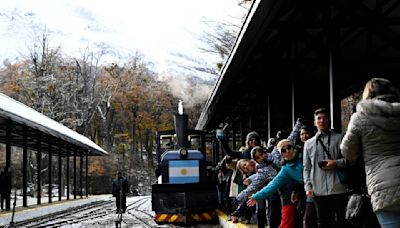 Explorar la belleza de Tierra del Fuego a bordo de nuestro histórico tren del Fin del Mundo - Diario El Sureño