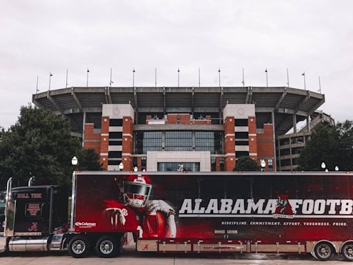 How Alabama football goes on the road and makes it home: ‘A lot goes into it’