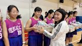 U12女籃雲林兩隊出頭天 張嘉郡贈最夯球鞋勉勵小將勇敢逐夢