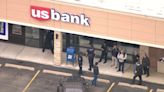 FBI investigates bank robberies in Hanover Park, Schaumburg