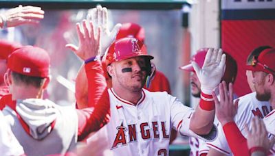 Knee surgery will cost Angels’ Trout rest of season