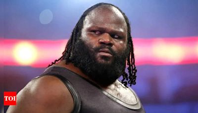 Mark Henry and Shawn Michaels Reconcile After Past Conflict | WWE News - Times of India