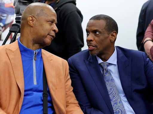 Darryl Strawberry Surprises Dwight Gooden at Mets’ Number Retirement Ceremony