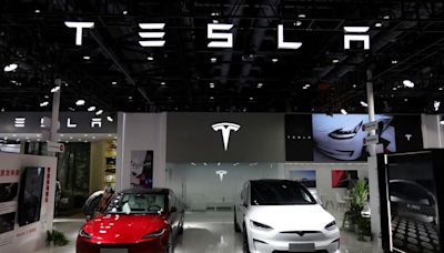 Tesla deliveries set to fall for second straight quarter