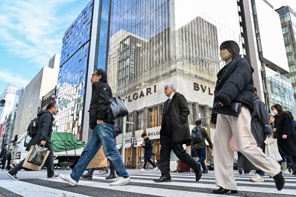 Chinese Shoppers Drive Luxury Sales in Japan Despite Macro Concerns