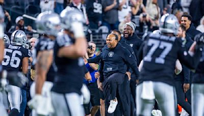 Sharp bettors cause line move in Raiders-Chargers season opener