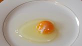 Ganar colágeno: ¿conviene consumir la clara o la yema del huevo?