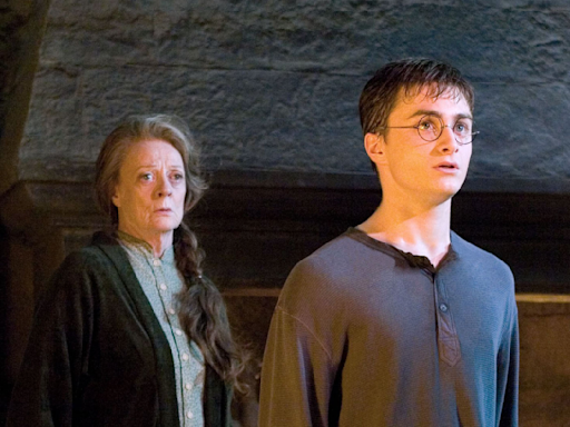 Daniel Radcliffe Pays Tribute to Maggie Smith: ‘Harry Potter’ Co-Star Was ‘A Fierce Intellect’ With a ‘Gloriously...