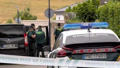 Un vecino descubre la cabeza de la mujer asesinada y decapitada por su marido