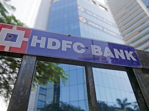 HDFC Bank Update: New reward points rules for these credit cards starting today. Details here | Mint