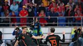 Woug Weghorst heads last-gasp winner for Holland to end Wales’ unbeaten run