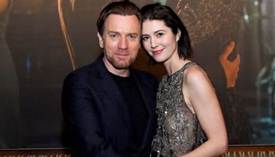 Ewan McGregor: "Il coordinatore di intimità è stato necessario per le scene con mia moglie"