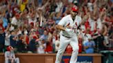 Albert Pujols hits 698th homer, helps Cards beat Reds 6-5