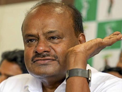 MUDA's decision to take back CM's wife's sites 'destruction of evidence', says Kumaraswamy