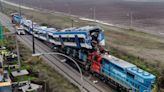 Choque de trenes en San Bernardo: Fiscalía detalla que maniobra de la tripulación evitó una tragedia mayor - La Tercera