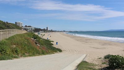 Bacteria warning issued for 18 beaches in Los Angeles County