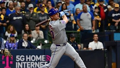 Pete Alonso's go-ahead blast leads Mets to 4-2 win over Brewers in Game 3