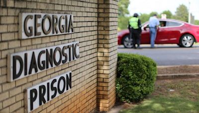Federal judge finds Georgia prison officials in contempt over confinement practices