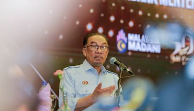 PM Anwar says he will meet Teoh Beng Hock’s family next week