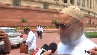 'Absolutely Wrong,' Says AIMIM Chief Asaduddin Owaisi On Order Allowing Govt Employees To Take Part In RSS Activities