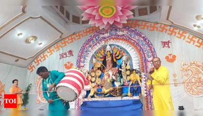 164 Years of Rich Tradition: Durga Puja Celebrations at Bengali Club in Jhansi | - Times of India