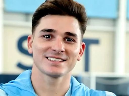 El increíble parecido entre Julián Álvarez y una leyenda del Manchester City que sorprendió a los fanáticos: “Es la reencarnación”