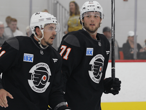 Training Camp Notebook: NHL Group Unites at Practice | Philadelphia Flyers