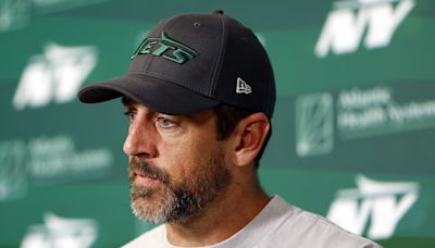 Aaron Rodgers skips Jets' mandatory OTAs with ‘unexcused absence'