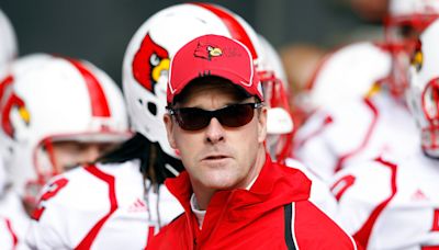 Former Louisville coach Steve Kragthorpe dies at 59