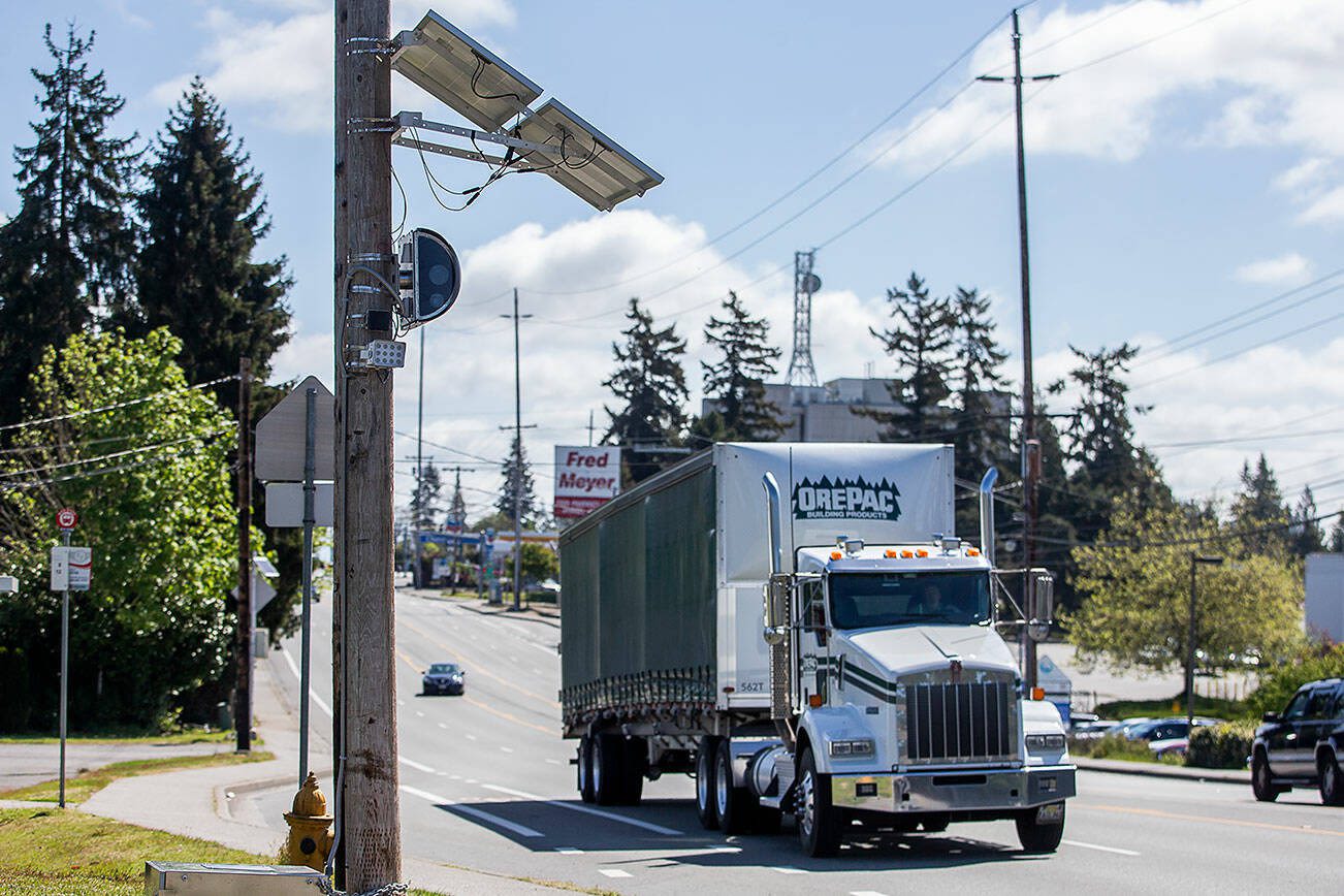 After traffic cameras went in, Everett saw 70% decrease in speeding | HeraldNet.com