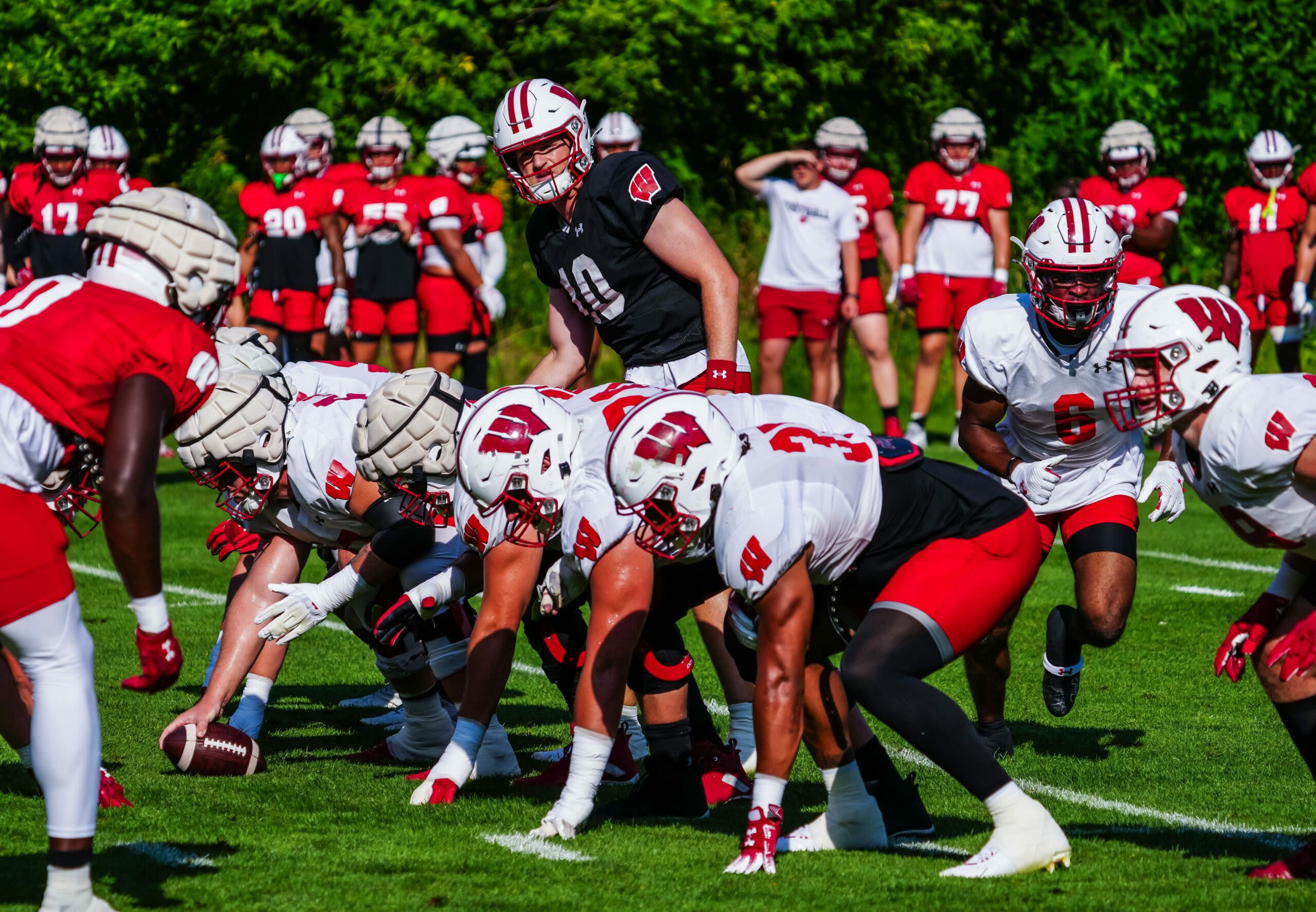 Wisconsin starting quarterback earns Gold Arm Award watch list recognition