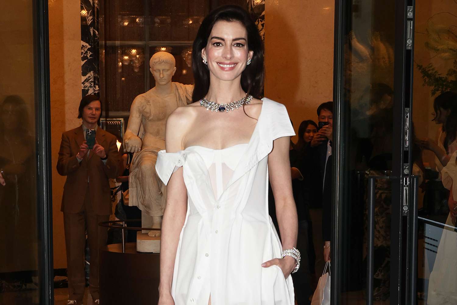 Anne Hathaway Wears a Gap — Yes, Gap — Gown with Dazzling Bulgari Bling