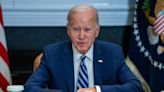 Biden ordena que las banderas de EE.UU. ondeen a media asta por la muerte de Rosalynn Carter