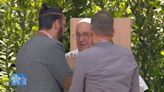 L'accolade du pape François à un Israélien et un Palestinien à Vérone
