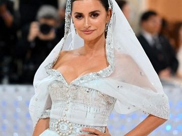 Los 50 mejores looks de Penélope Cruz por su 50 cumpleaños: ¡vestidos inolvidables!