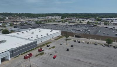 Mall in Elizabethtown undergoing renovations for new storefronts, restaurants