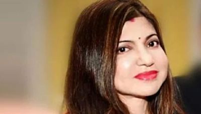 Alka Yagnik Suffers from Rare Hearing Loss Caused by Viral Infection: What are the Symptoms? Can It Be Cured? - News18